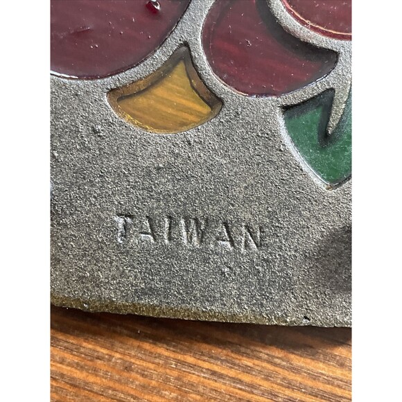 2 Vintage Stained Glass Cast Iron Metal Trivet Cherries in a Basket 5.5" Lot - Picture 8 of 10